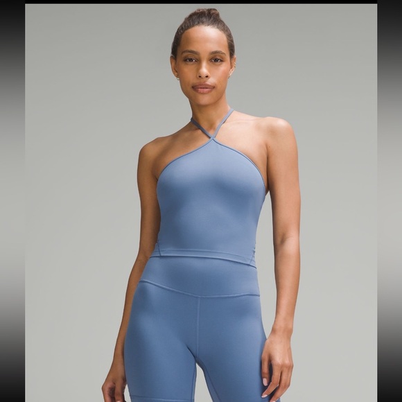 New with tags lululemon Align T-Strap Tank Top
Light Support, size 4. Oasis Blue - Picture 3 of 11